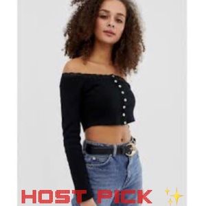 3/$30❤️HOST PICK❤️Bandeau button top with sleeves